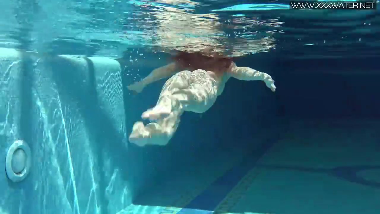 Watch Nicole Pearl and Pearl solo female screw from Underwater Show on ePornThot.