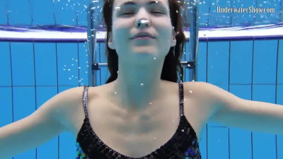 brunette scene from Underwater Show