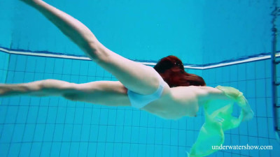 brunette action from Underwater Show