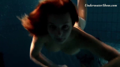 babe video from Underwater Show