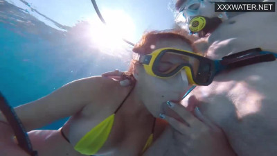 Polina handjob movie from Underwater Show